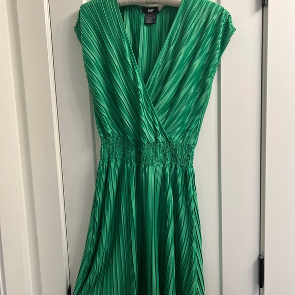 DKNY Emerald Green Cocktail Dress Size 14 - Picture 3 of 5